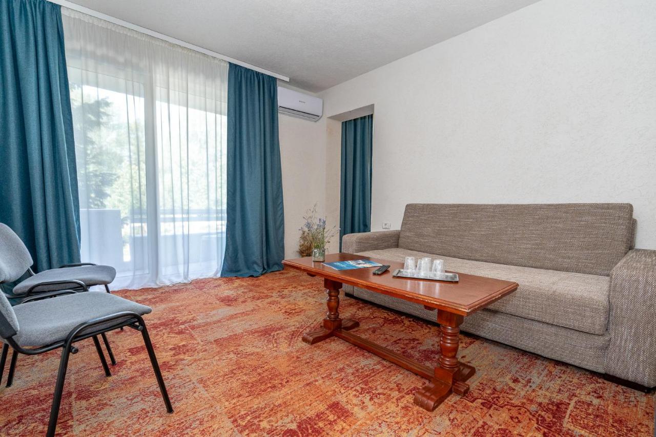 Hotel Irina Venus Kültér fotó
