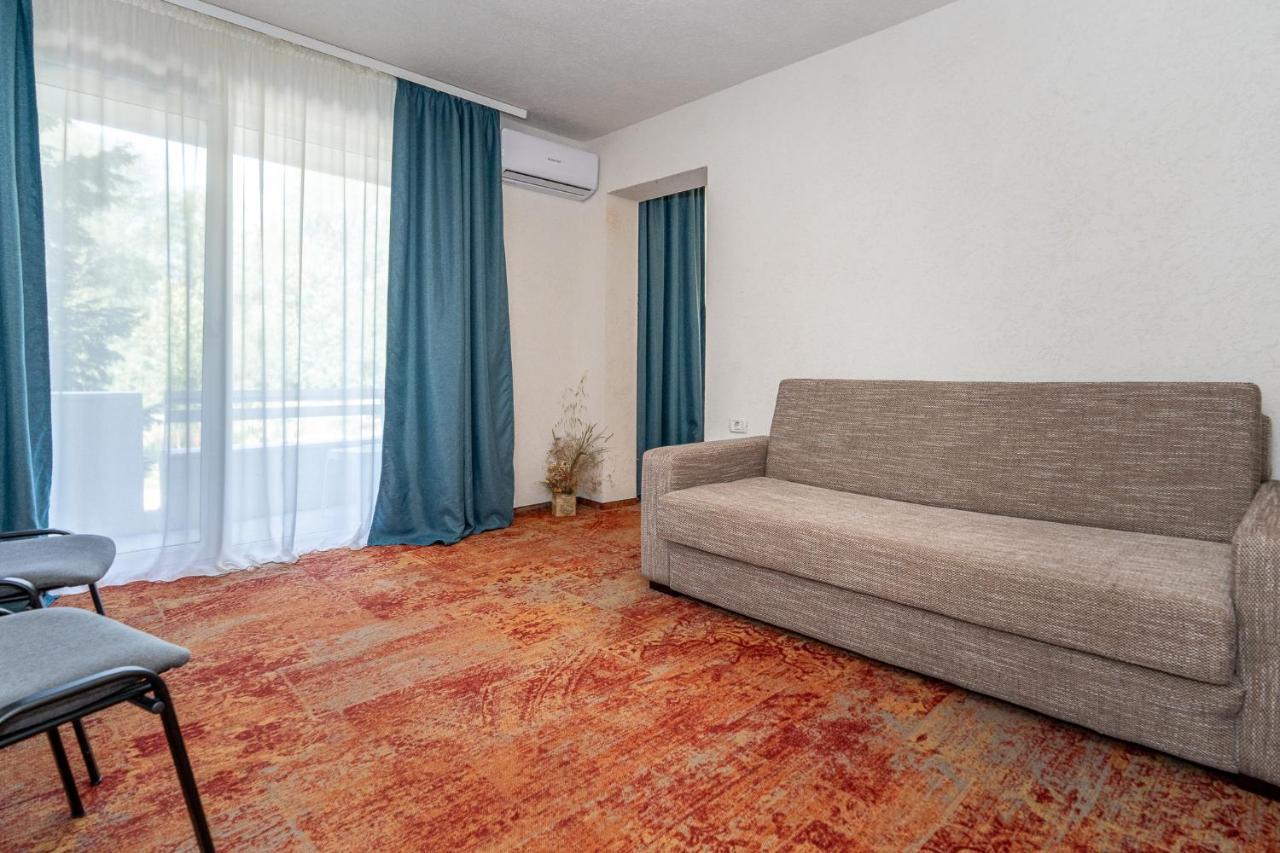 Hotel Irina Venus Kültér fotó